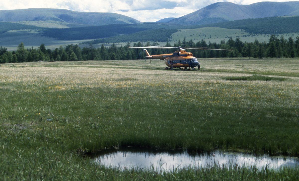 Mongolei: Helikoptertour in den nördlichen Hinti-Aimak. Hier wollten uns die Mongolen ein Diamantvorkommen zei